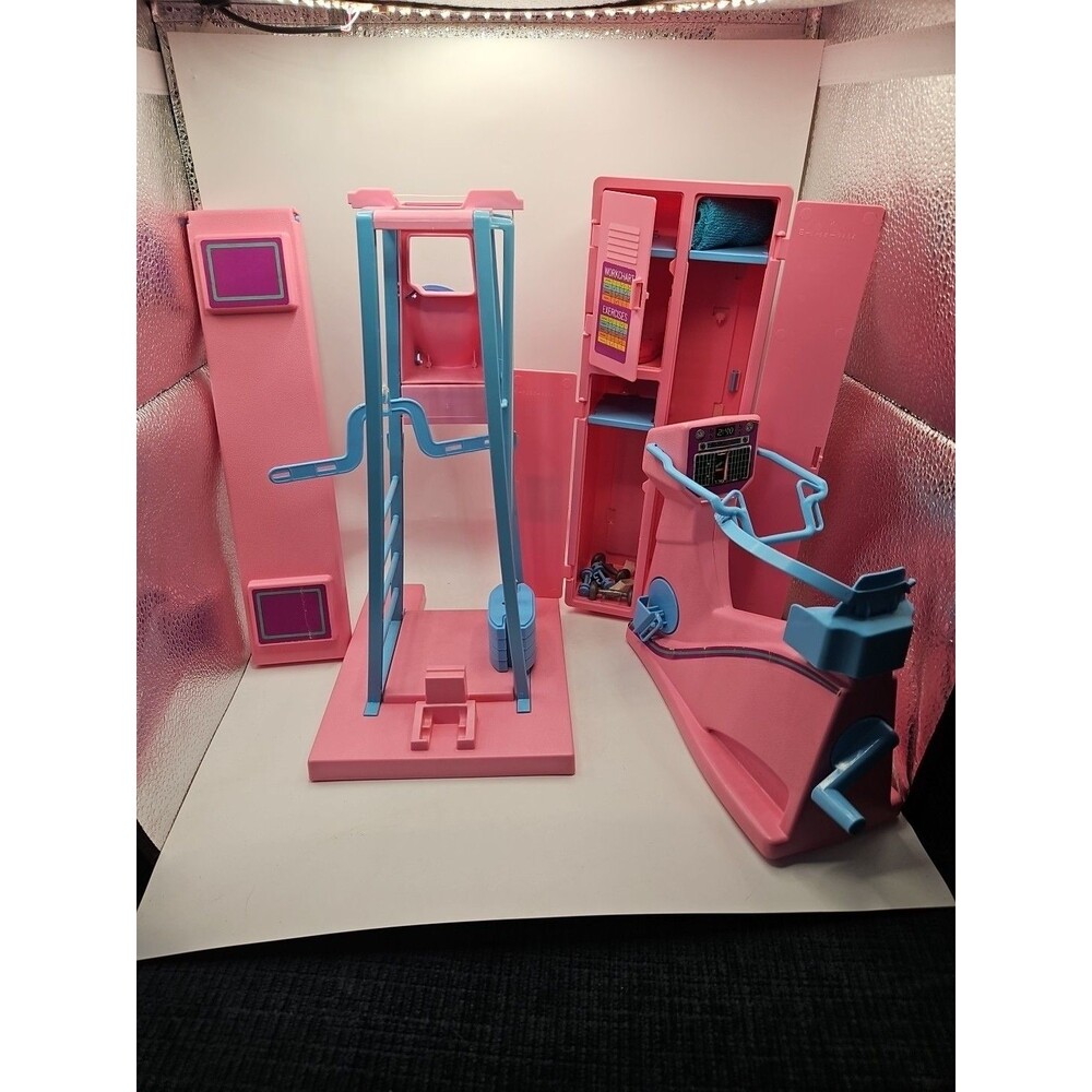 Pink VINTAGE 1984 BARBIE WORKOUT CENTER GYM # 7975